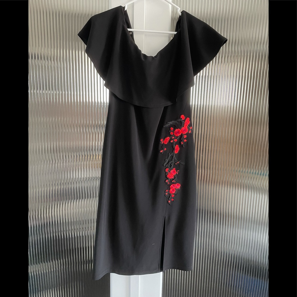 Off shoulder Bellissima Dress